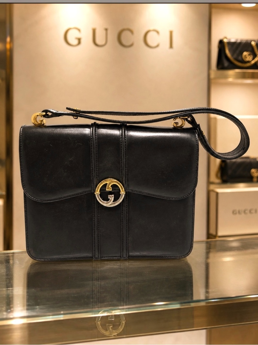 Authentic Gucci-Before Gucci Got Loud They Made Bags Like This. Black Leather